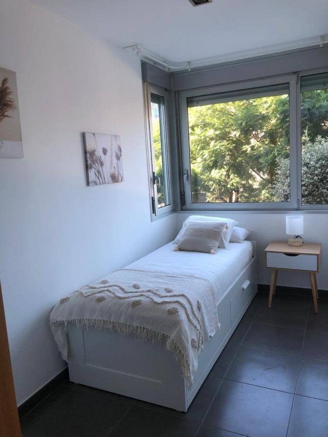 Standing Apartment Barcelona Forum Sant Adrià de Besòs Eksteriør billede